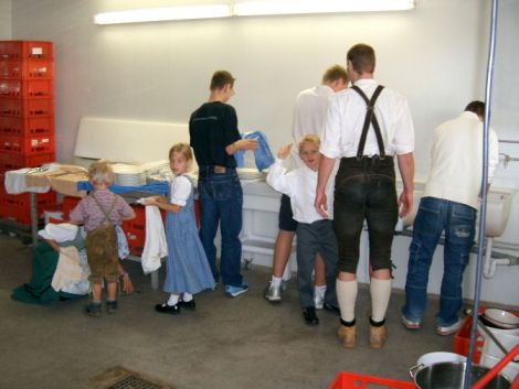 17.jpg, 67441 bytes, 26/11/03