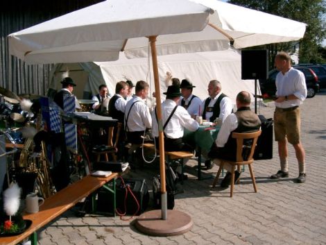 19.jpg, 81281 bytes, 26/11/03