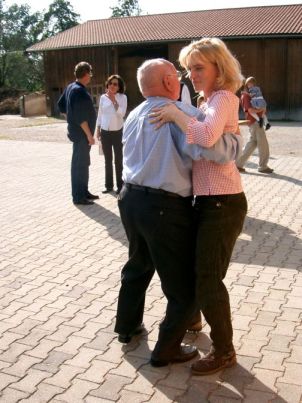 29.jpg, 72915 bytes, 26/11/03