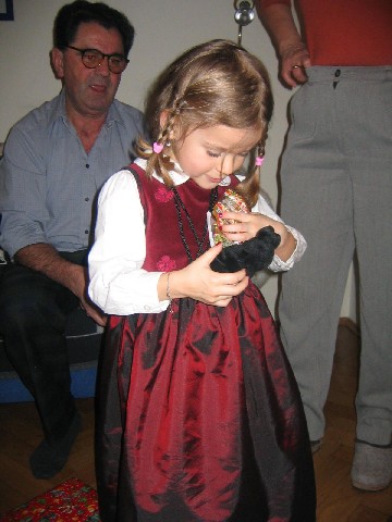 weihn007.jpg, 54102 bytes, 03/01/2005