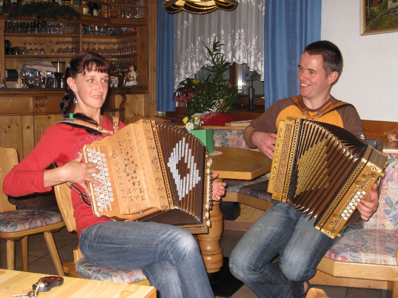 IMG_1919.JPG, 177159 bytes, 02/07/2008