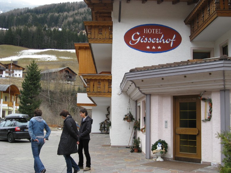 IMG_2017.JPG, 145057 bytes, 02/07/2008